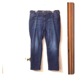 2 pairs of Nwot Old navy Boyfriend straight leg